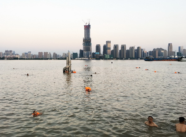 (218) Gratis openluchtzwembad-1